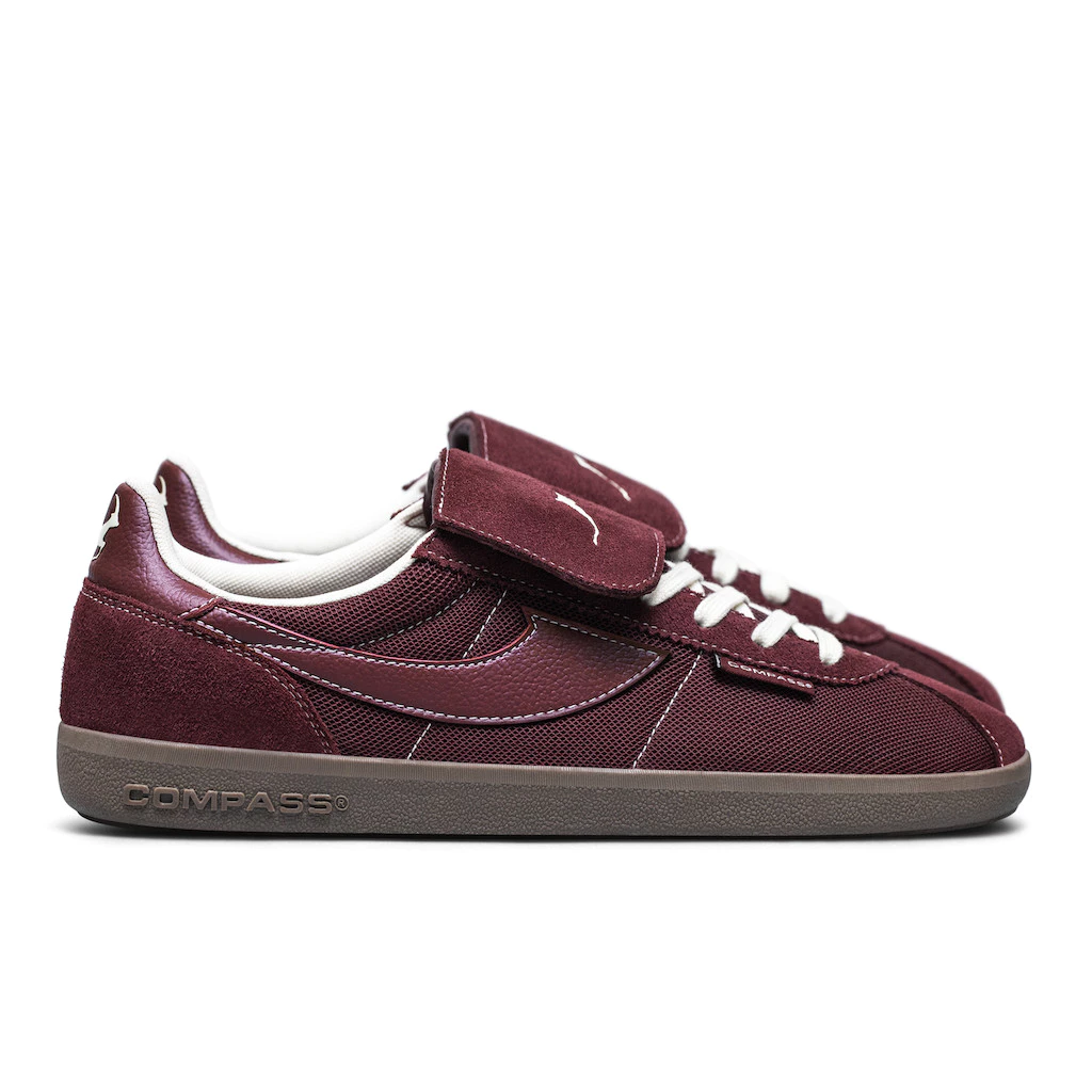 Sepatu Compass